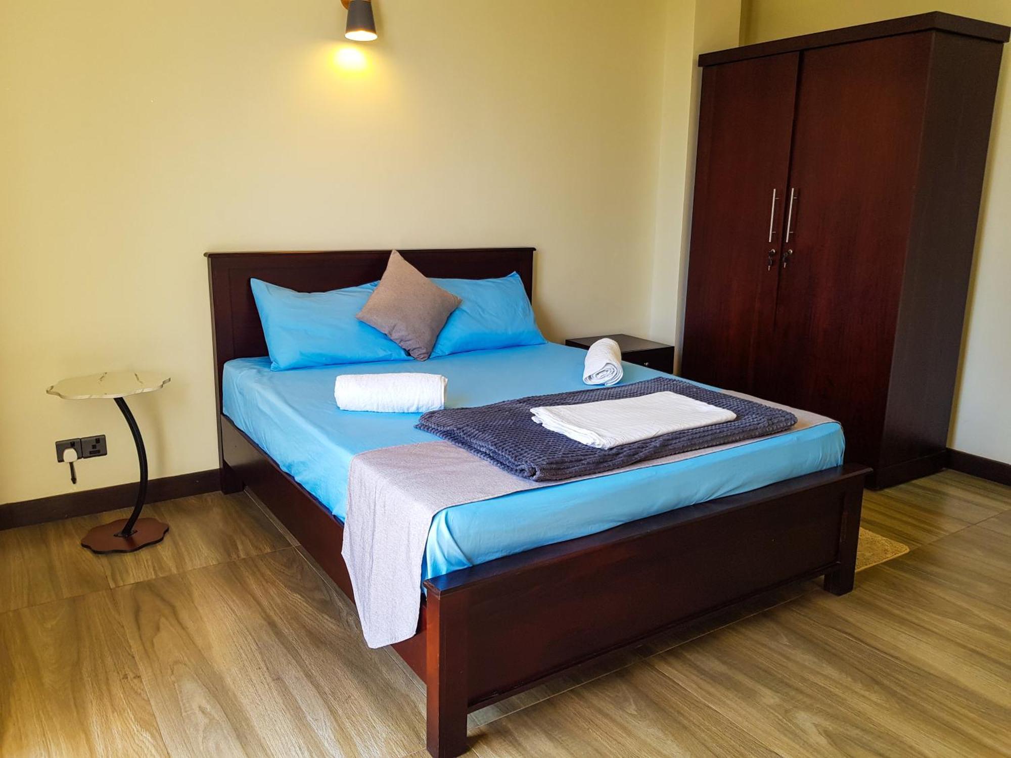 Lush Breeze Hotel Канди Екстериор снимка